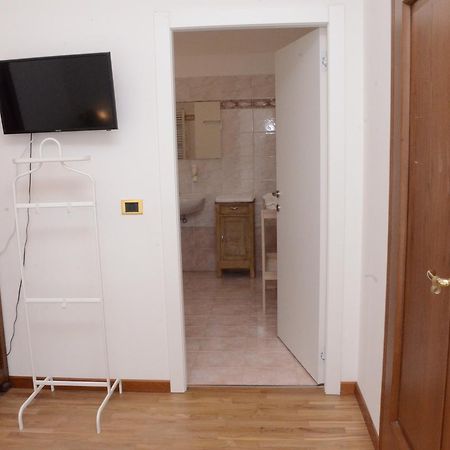 Locanda Dal Barba Villa Lagarina Bagian luar foto