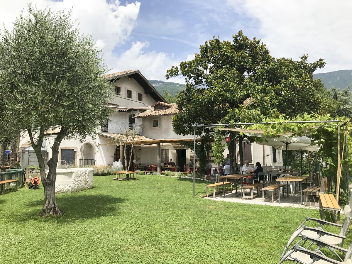 Locanda Dal Barba Villa Lagarina Bagian luar foto